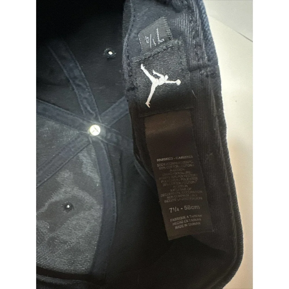 Air Jordan Jumpman 7 1/4 Fitted Baseball Hat Cap Black Red Bill